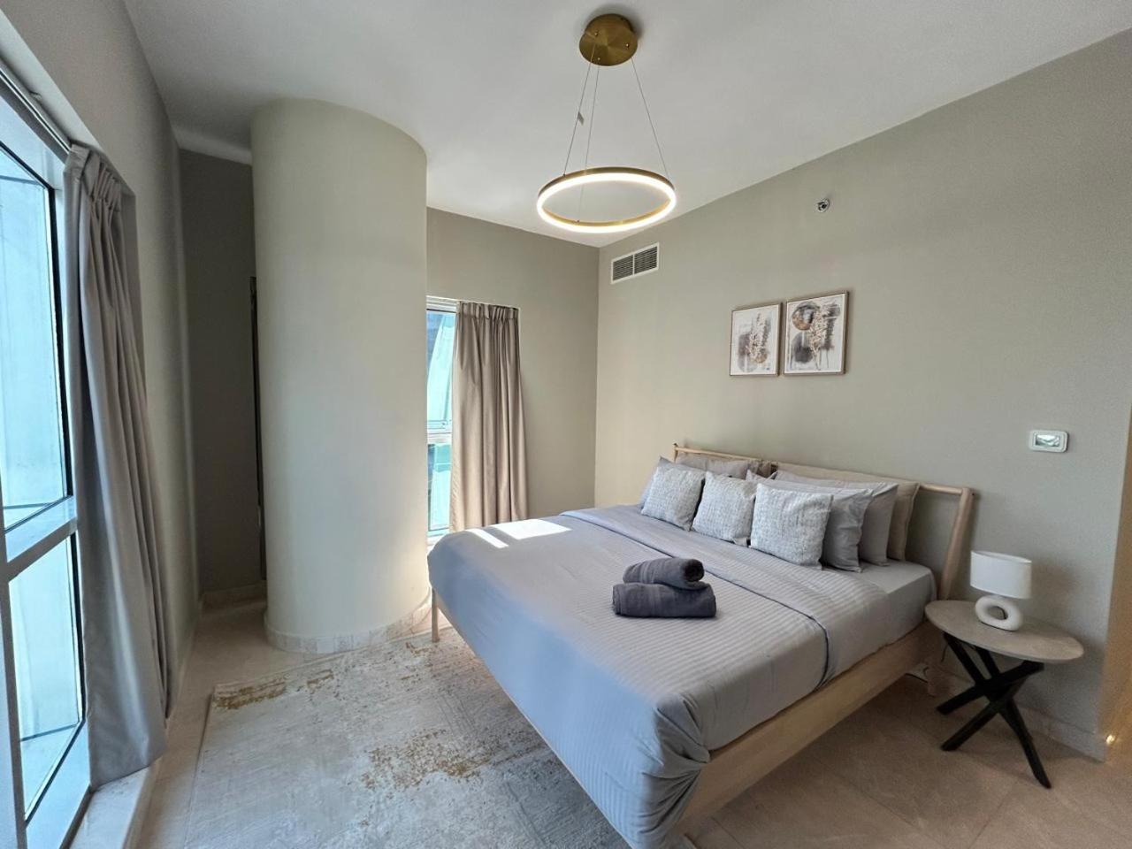 Apartment 1br In Business Bay Close To Canal And Mall! *